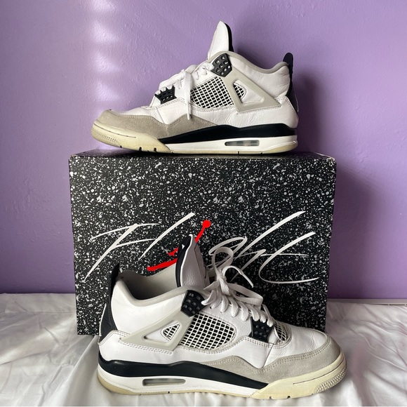 Jordan 4 military black size 10 with box - Picture 2 of 7